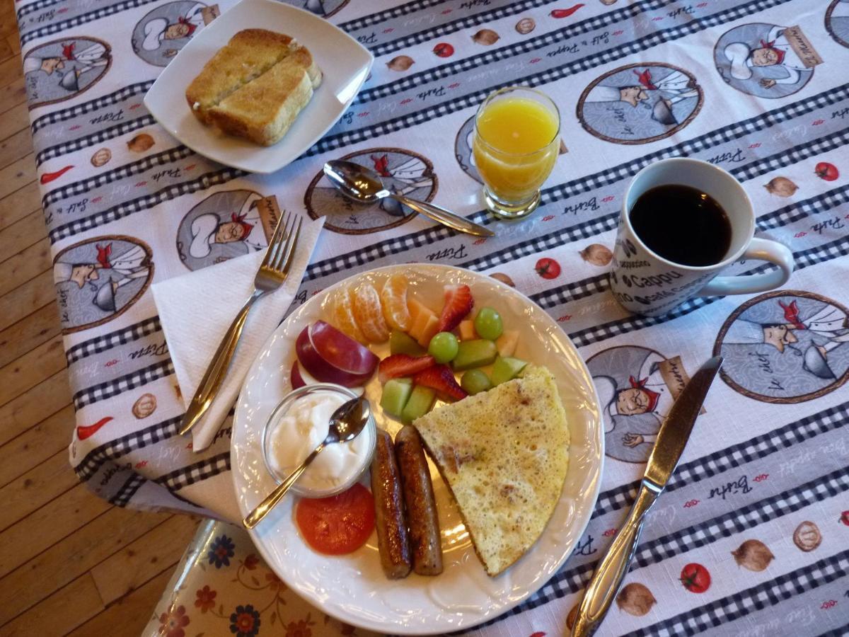Gite De La Riviere Bed and Breakfast Chibougamau Εξωτερικό φωτογραφία